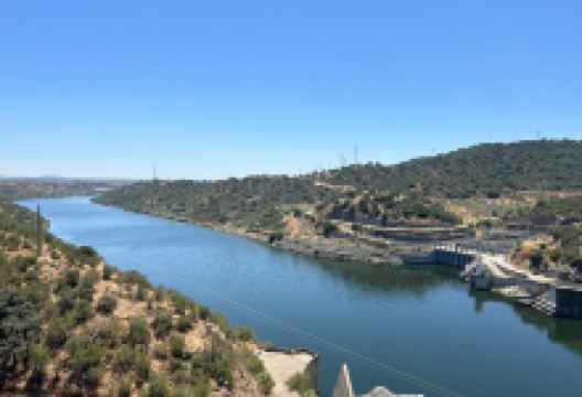 Alqueva Dam景点图片