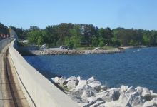 Dreher Shoals Dam Walk景点图片