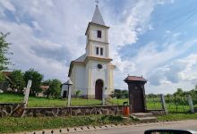 Katolikus Templom景点图片