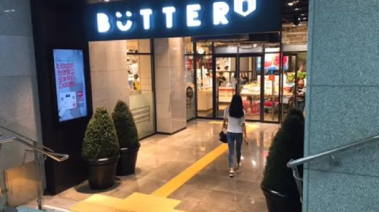 2.BUTTERの雑貨