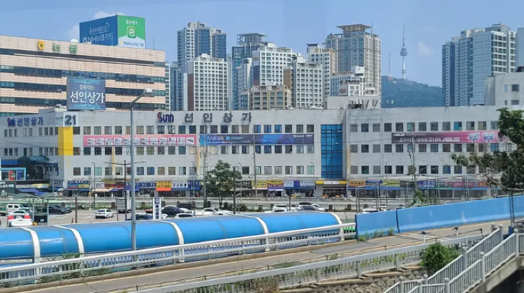 龍山電子商店街