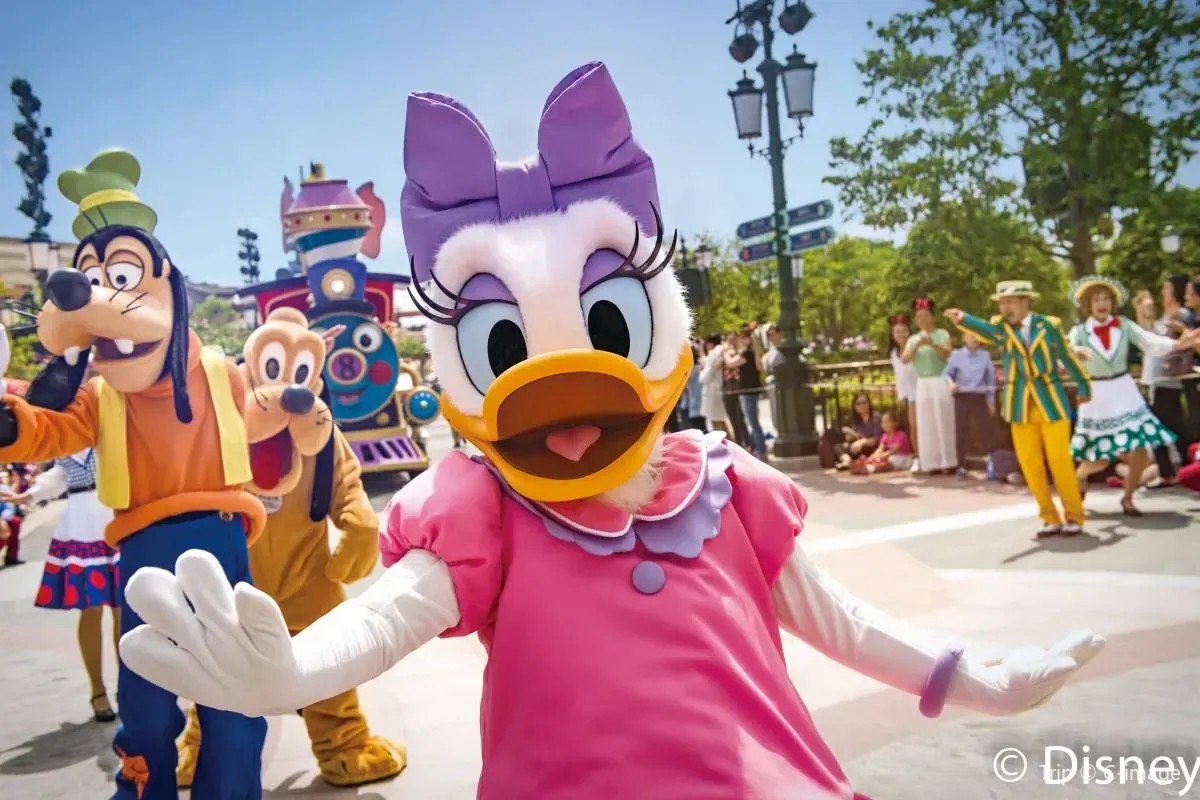 Best time to go to Shanghai Disneyland