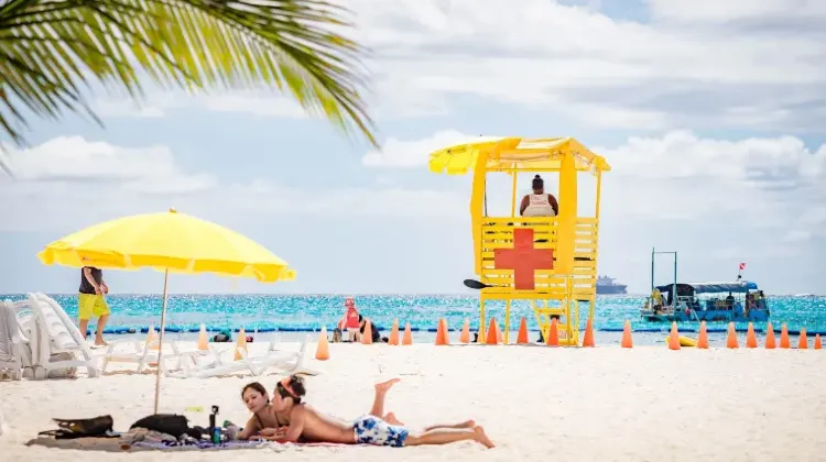 サイパンではどれが便利？eSIM・SIMカード・Wi-Fiルーター徹底比較