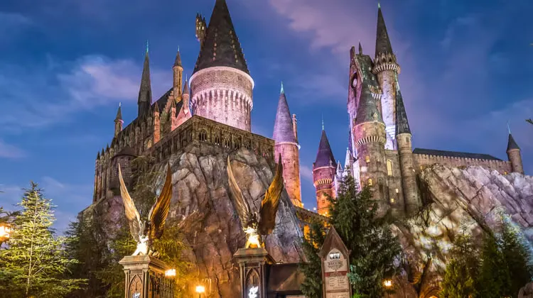 What are the Attractions in Universal Studios Orlando?