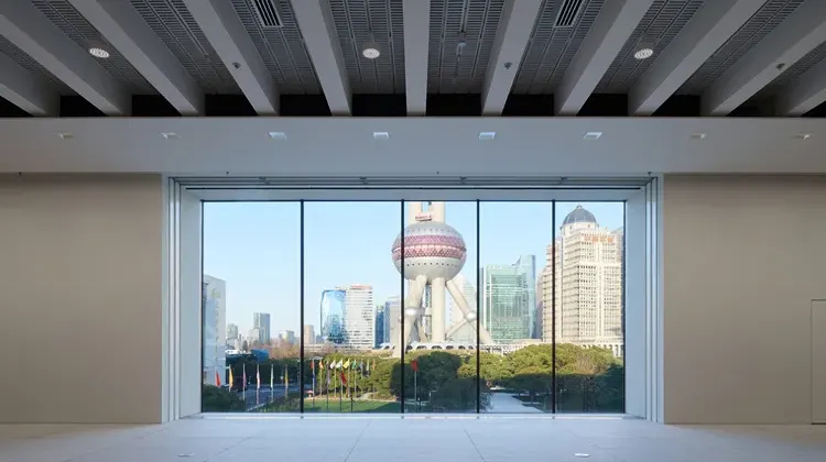 中国で気軽に充電できる場所3選