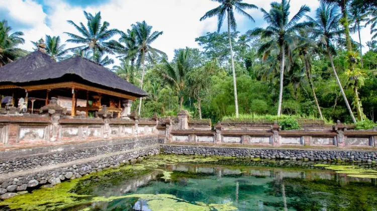 Tempat Wisata di Ubud-Tirta Empul