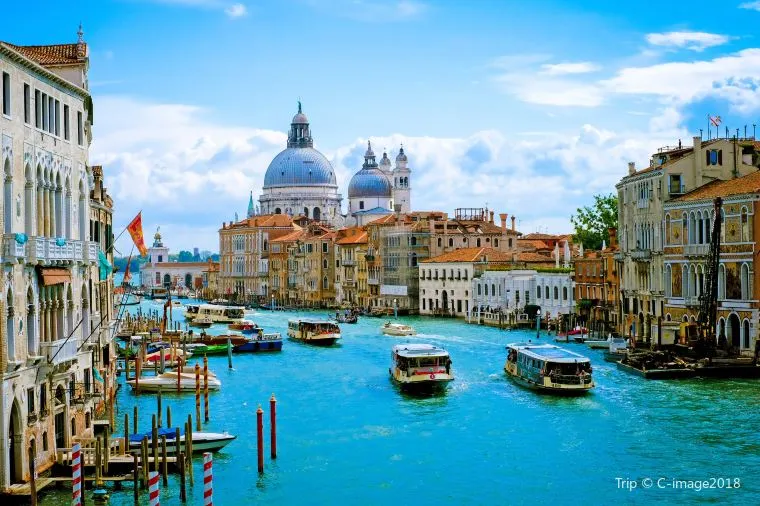 イタリア・ベネチアの7月の気温や最適な服装
