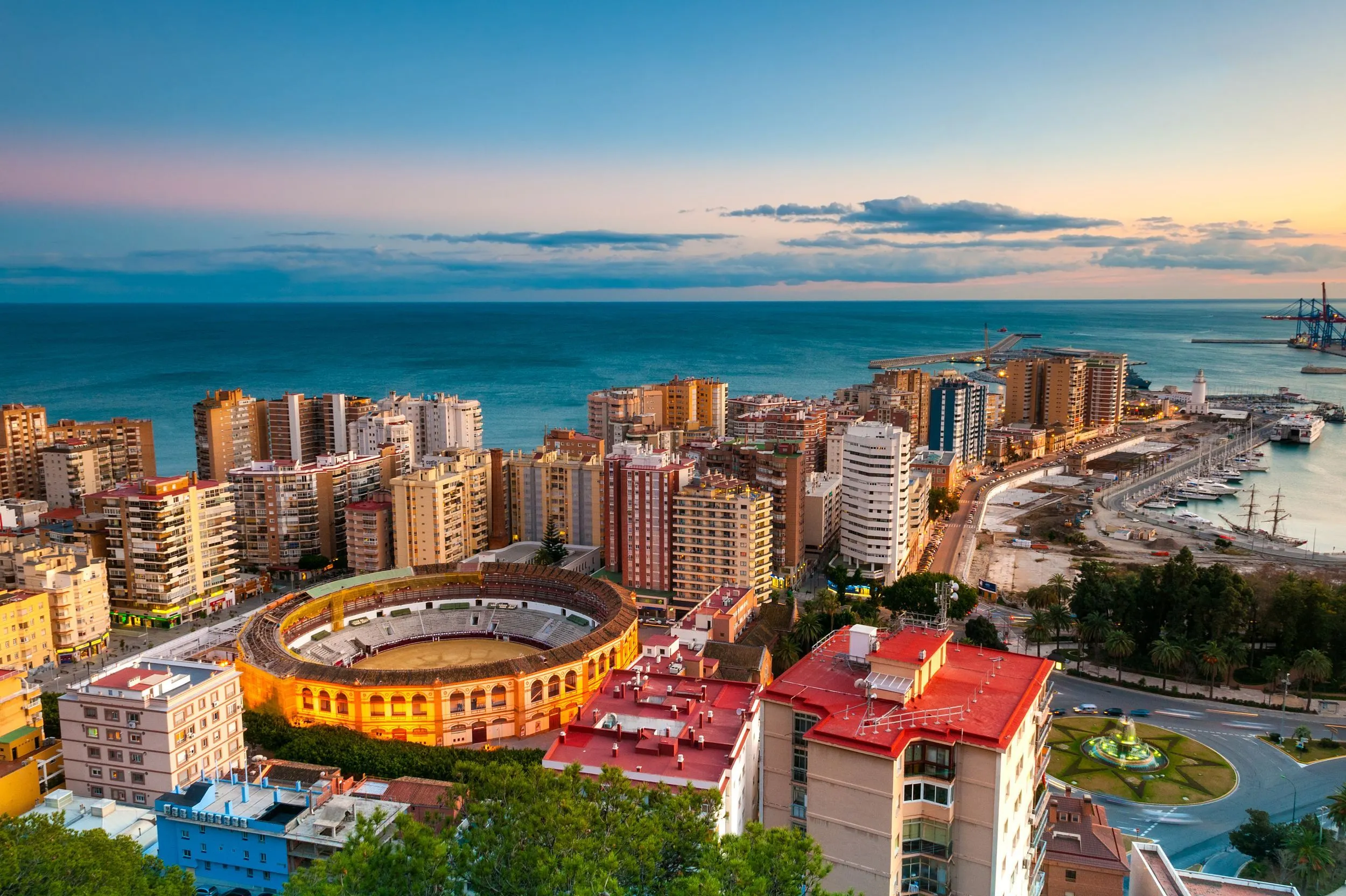 Book Cheap Flights from London to Malaga and Save Money