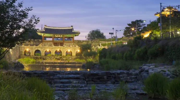 水原駅で豊かな待ち時間を過ごそう！