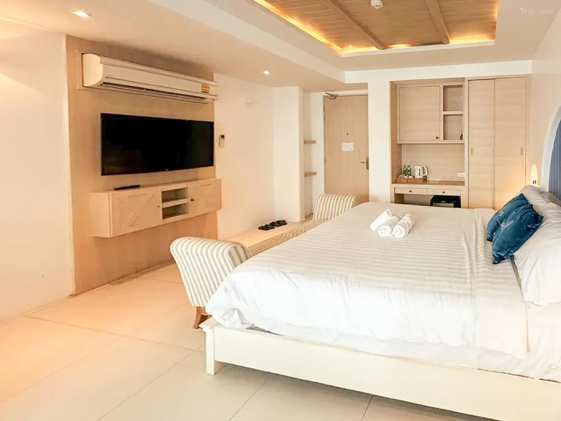 คอสต้า บีช เรสซิเดนซ์ แอนด์ จากุซซี่(Costa Beach Residence & Jacuzzi)