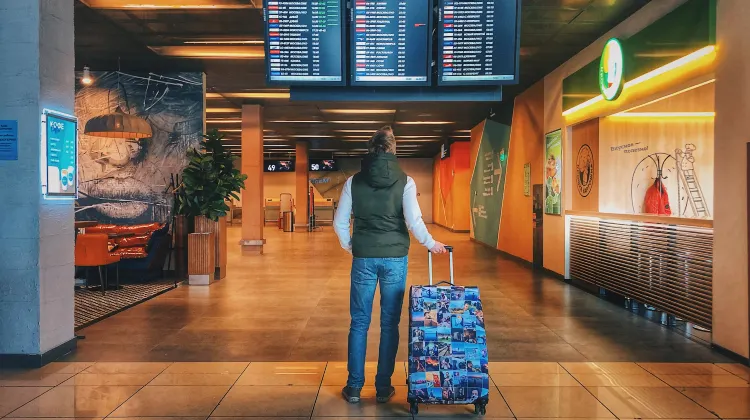 飛行機の保安検査は何分前から入れる？