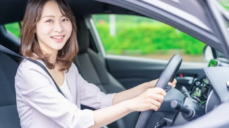 深圳空港から市内へ｜Trip.comのチャーター車