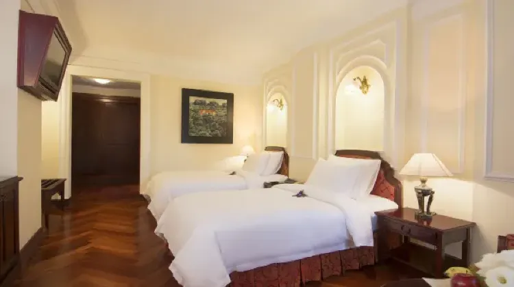 日本語OK：ホテルマジェスティックサイゴン