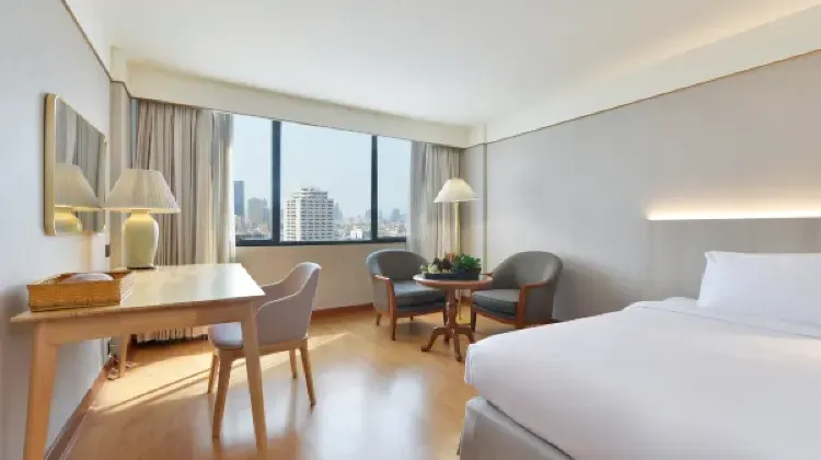 日本語OK：ザ・ツインタワーズホテル