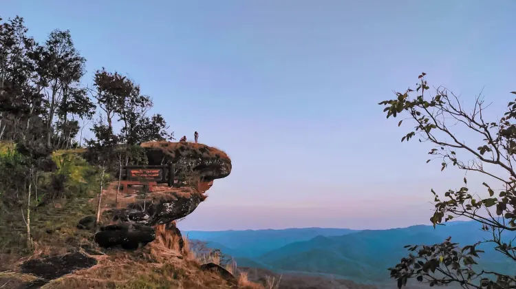 เขตรักษาพันธุ์สัตว์ป่าภูผาแดง จ.เพชรบูรณ์ - สถานที่ชมใบไม้เปลี่ยนสีในไทย