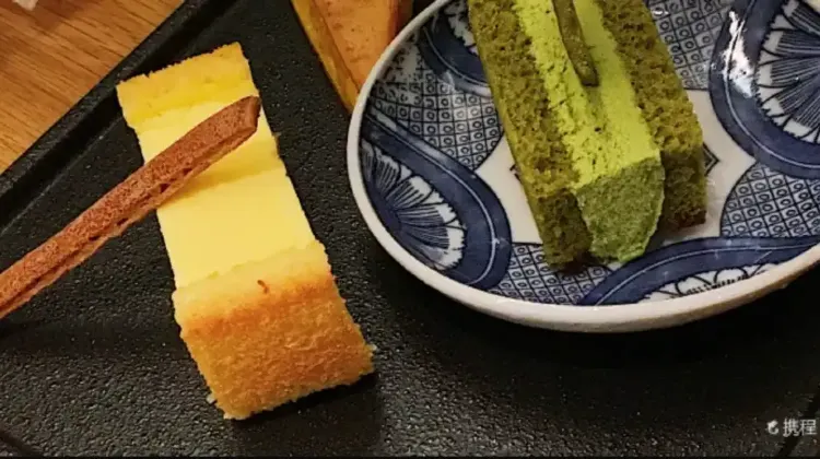 Zen Kashoin is a traditional Japanese confectionery known for its Zen Castella sponge cakes