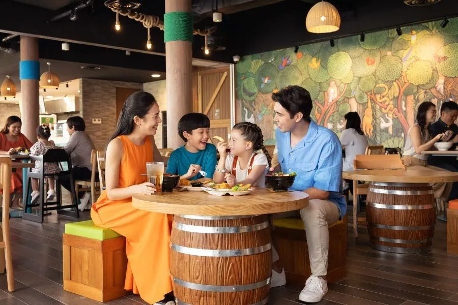 What to eat at Singapore Zoo?