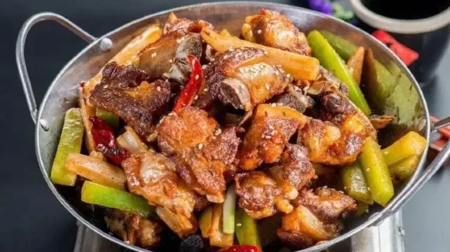 Chongqing Ribs (香辣排骨)