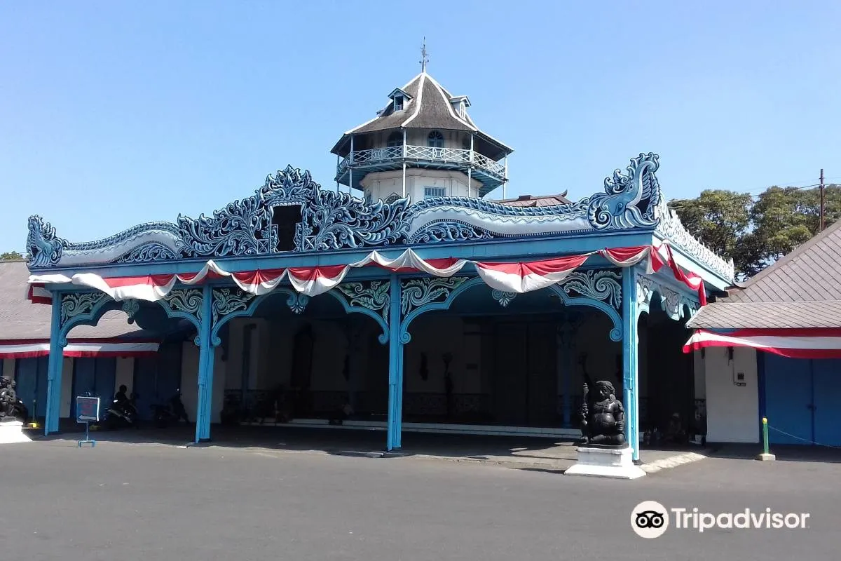 Tempat Wisata di Solo - Keraton Surakarta Hadiningrat