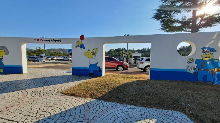 飛行機で釜山から慶州へ行くことができますか?