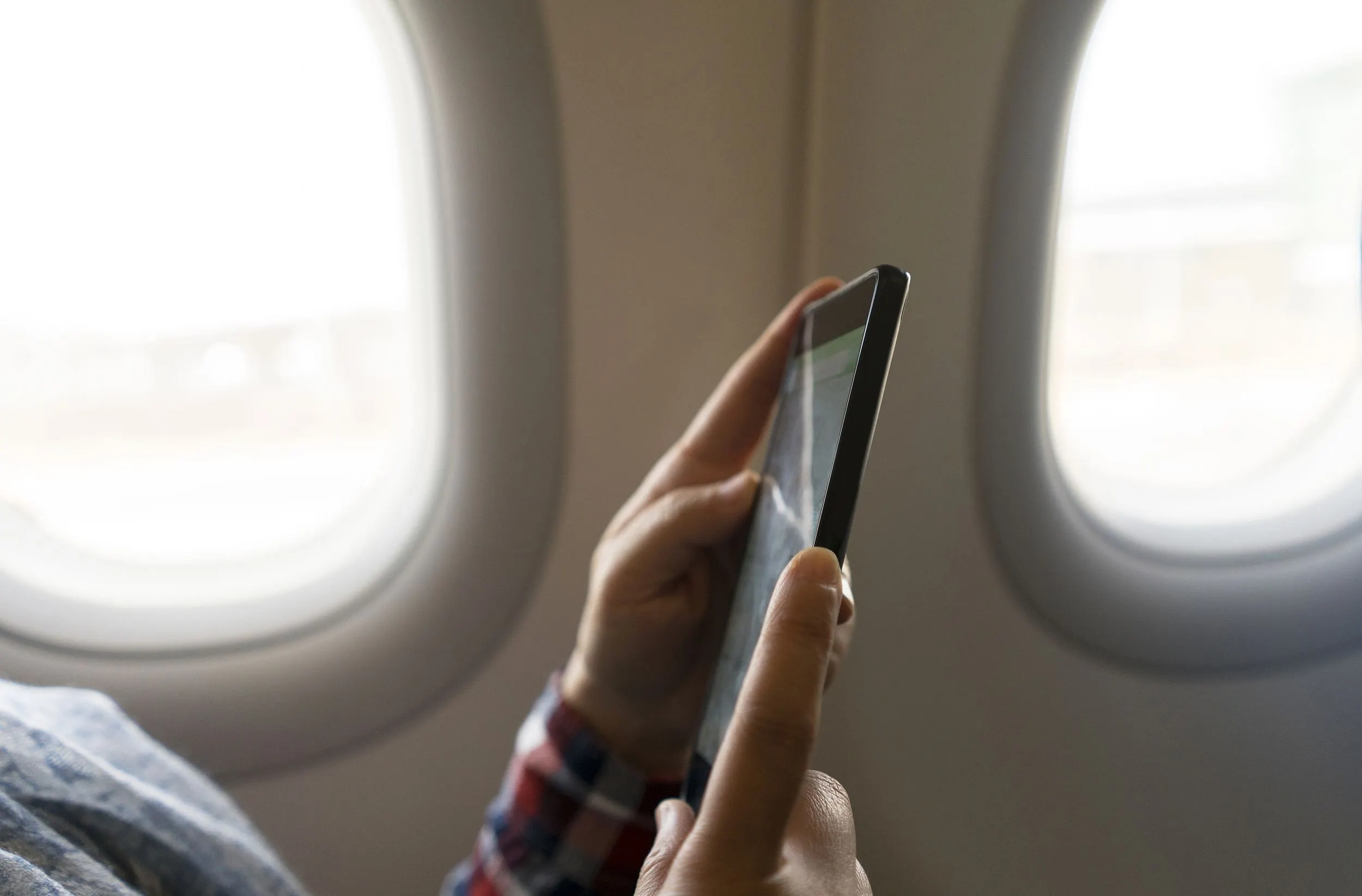 เปรียบเทียบ ซิม/ eSim / WiFi ต่างกันยังไง