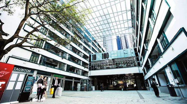 香港旅遊景點 –  PMQ 元創方