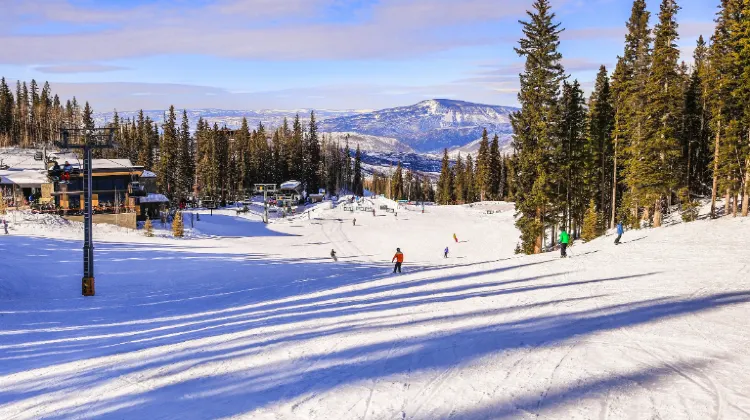 Resort Facilities at Lee Canyon Ski Resort