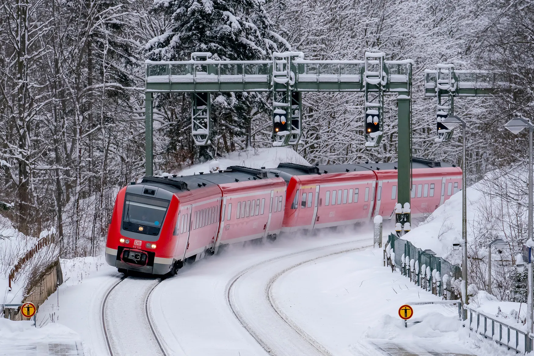 RE (Regional-Express) und RB (Regionalbahn) – Flexibel in deiner Region unterwegs