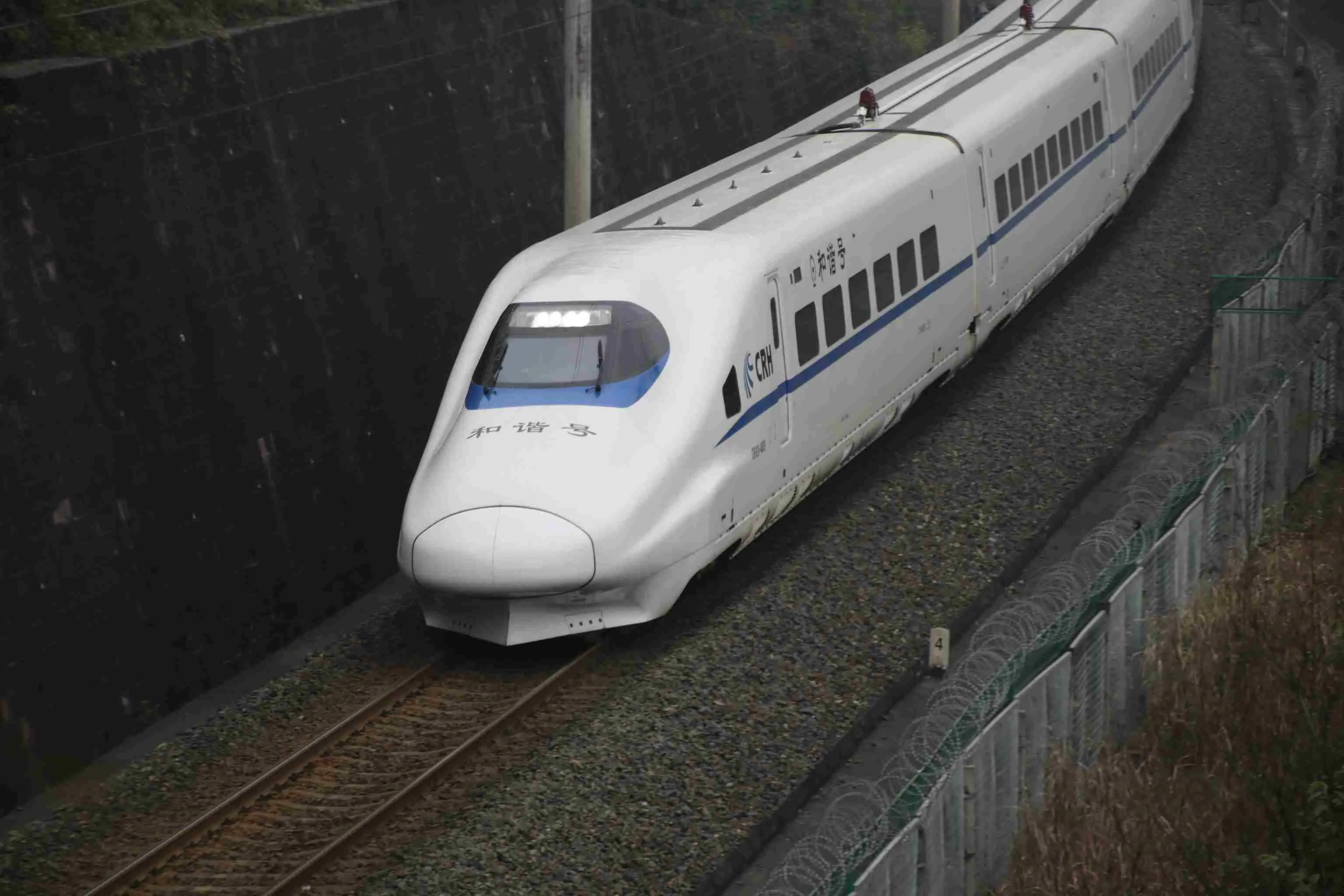 Hong Kong to Shenzhen China High Speed Rail Information
