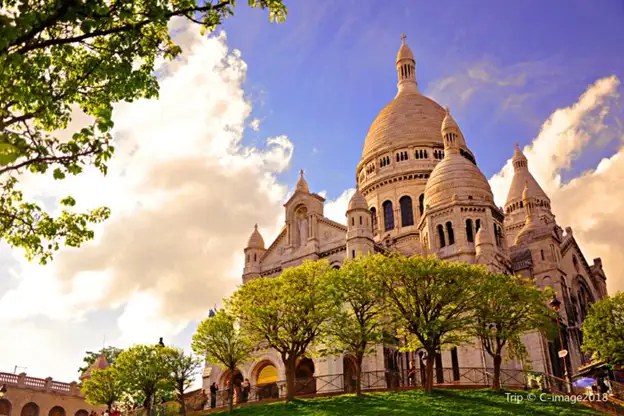 The Basilica of the Sacré-Cœur in Montmartre