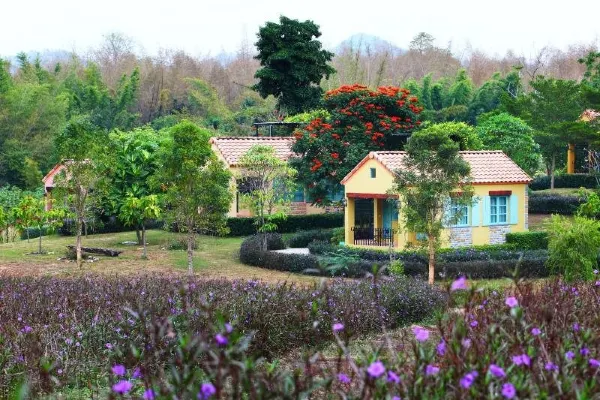 ลาโพรวองซ์ สวนผึ้ง โฮเต็ล