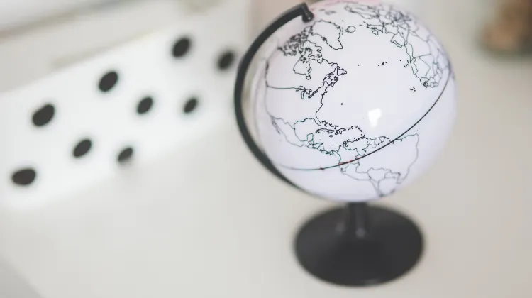 5月の日本と海外の国を比較