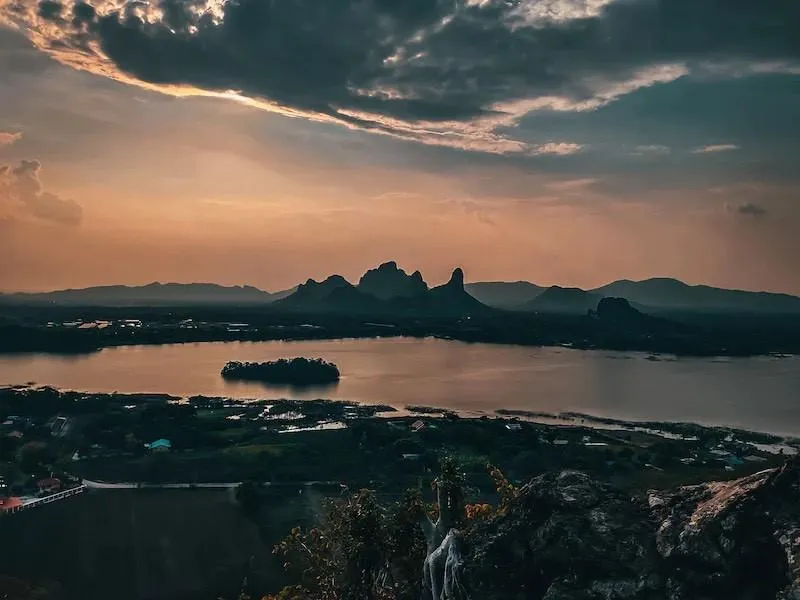 จุดชมวิวภูซับเหล็ก ตอนพระอาทิตย์ตก