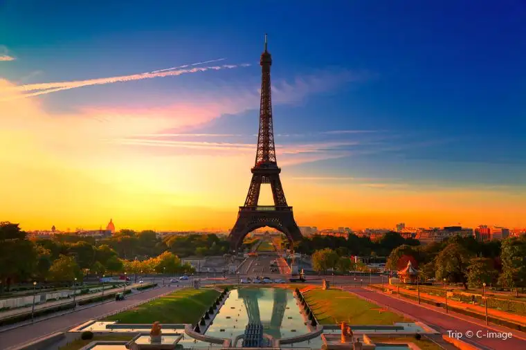 trip to paris cos t2024 - Eiffel Tower
