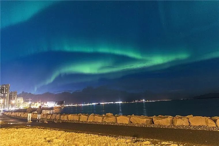 オーロラ旅行の費用