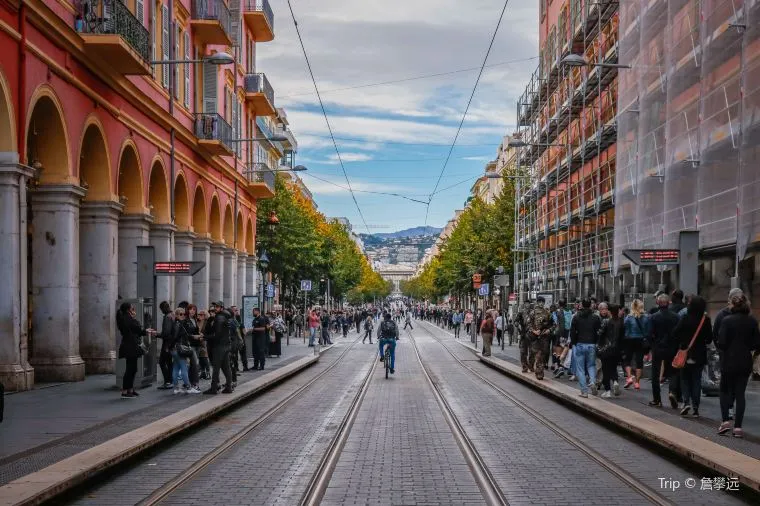 フランス・ニースの2月の気温や最適な服装