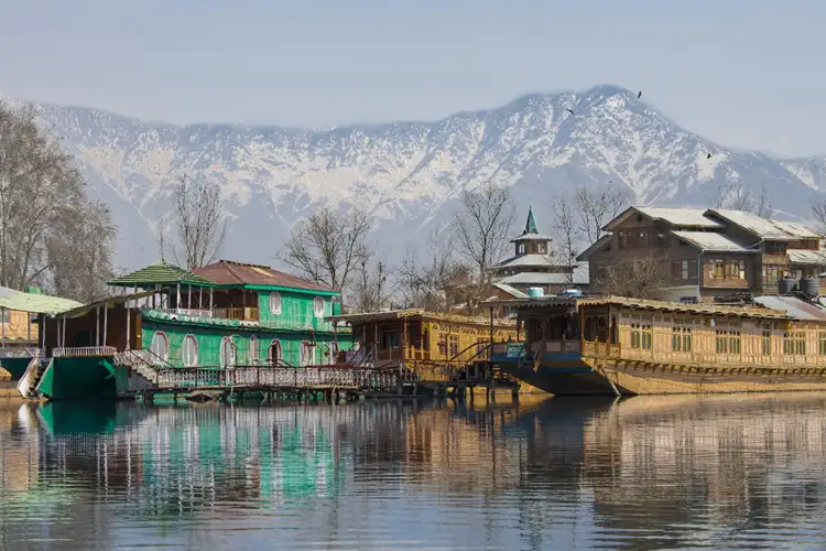 Source: Raisa Nastukova/ unsplash Jammu and Kashmir is located in the mountainous northern region of India