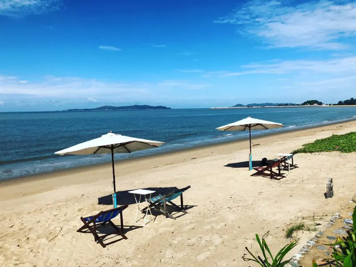 เรือนไทยริมหาด(Ruen Thai Rim Haad)