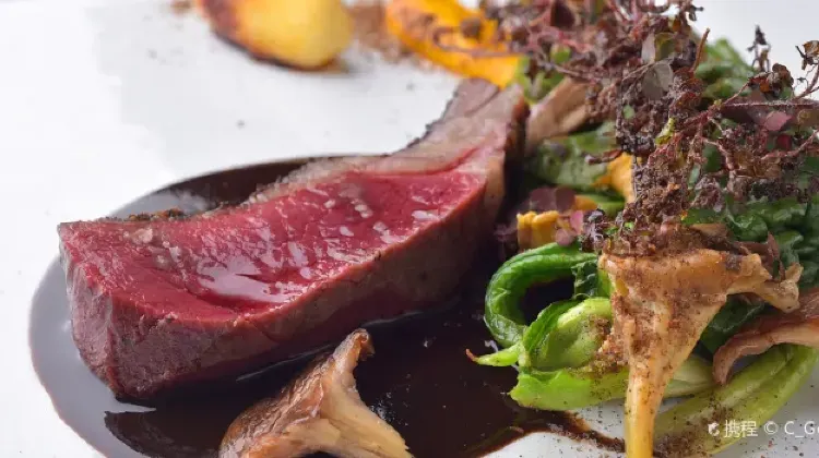 Top 5 Things to Eat in Tokyo