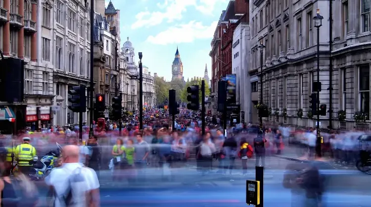 どれがあなたに最適？イギリスでのネット通信選びガイド