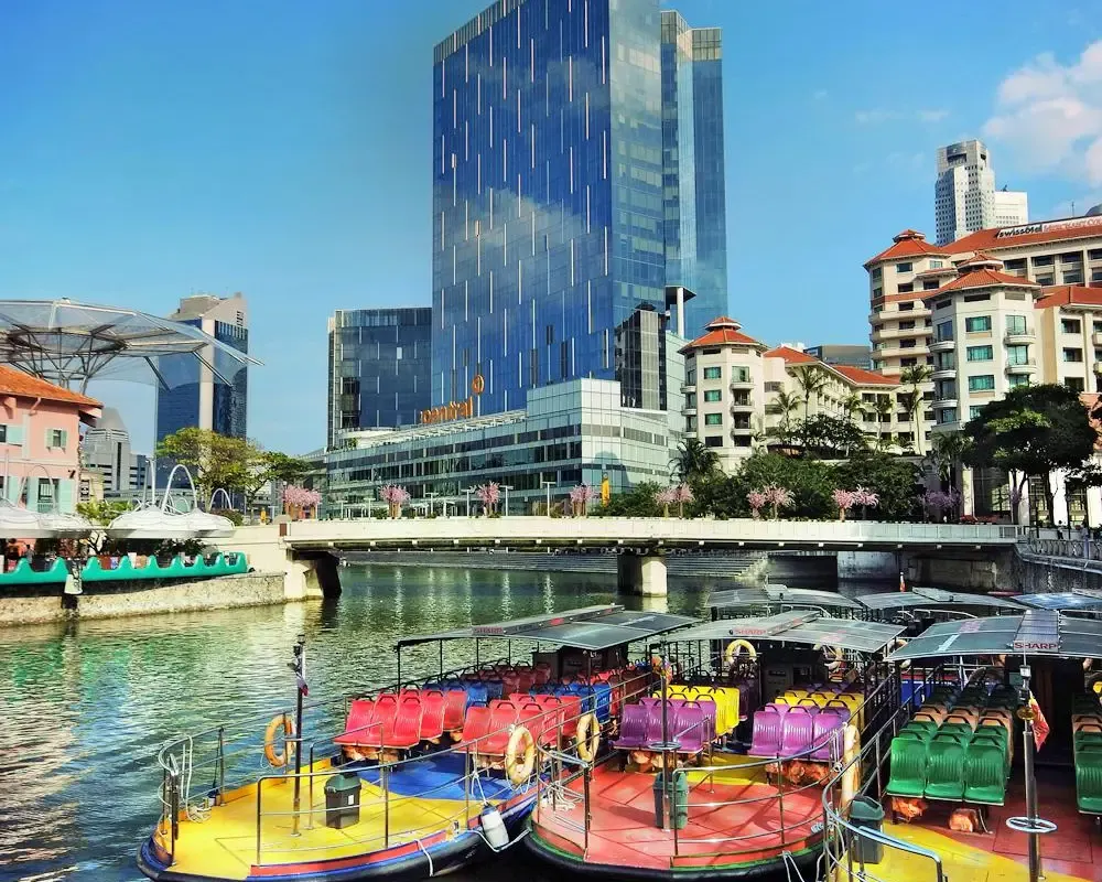 Popular attractions of Singapore hop on hop off bus tour