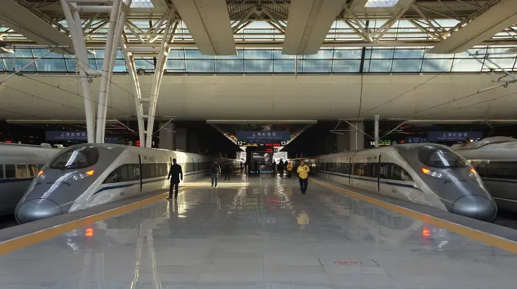 Shanghai Station Train Types