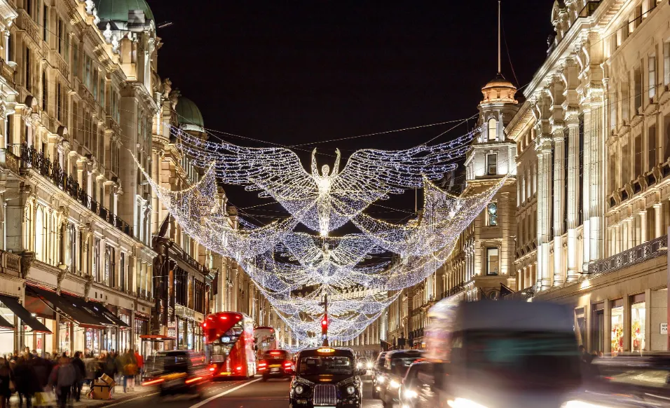 Christmas Light Displays