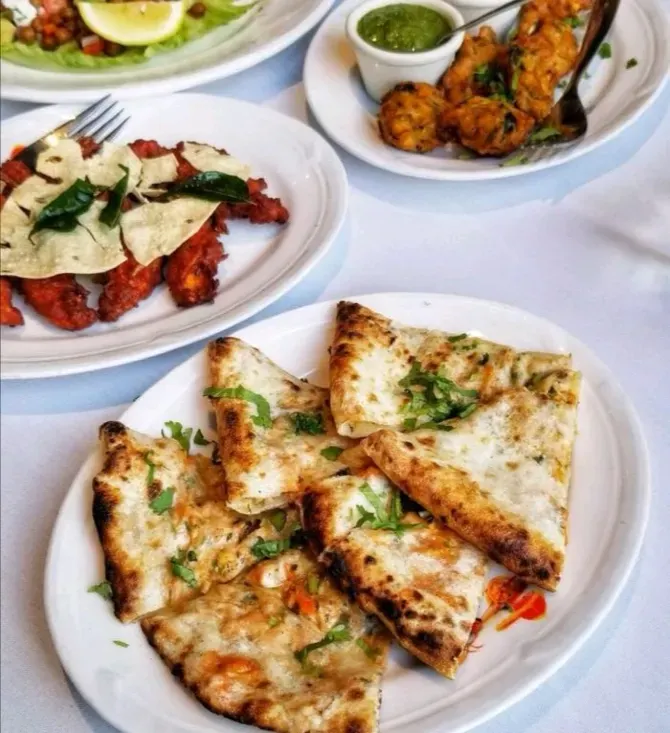 加拿大旅行費用 - Salam Bombay