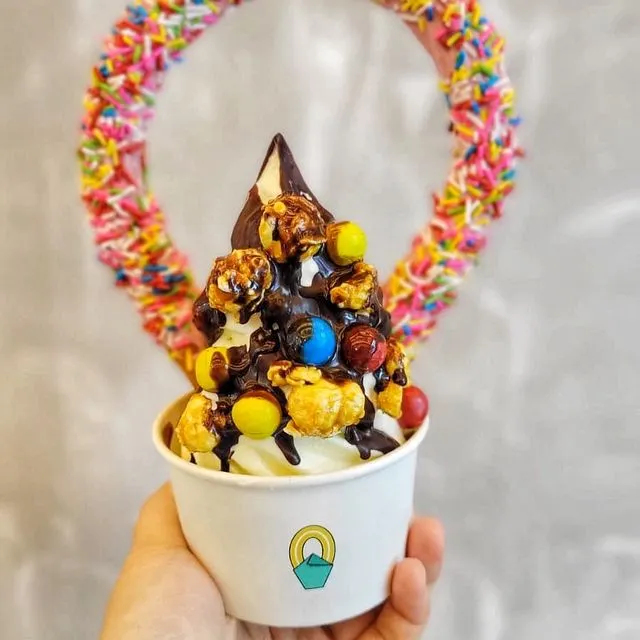 Cookie and Cream churros新地杯