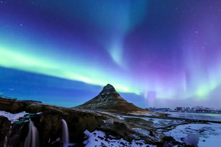 【2026】what to pack for iceland? The Dos and Don'ts of Packing for a Trip to iceland - Trip.com