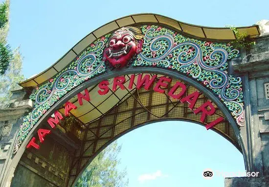 Tempat Wisata di Solo - Taman Sriwedari