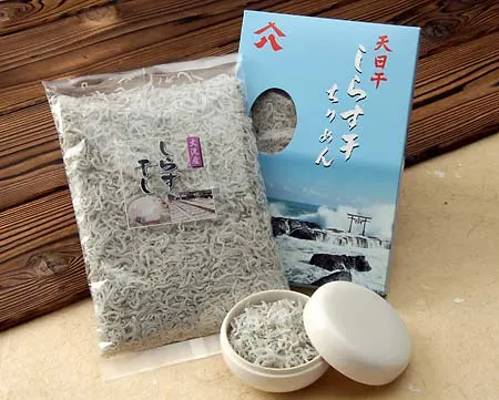 飯岡屋水産「天日干 しらす干 ちりめん」