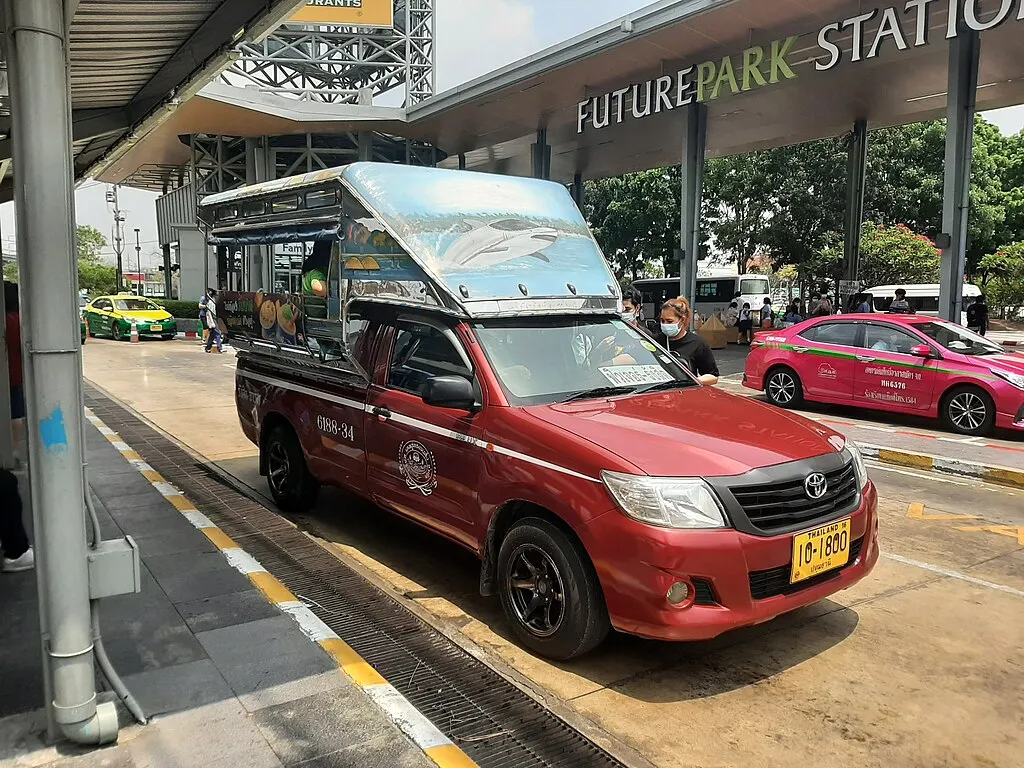 รถสองแถว - สนามบินหาดใหญ่ ไปใจกลางเมือง