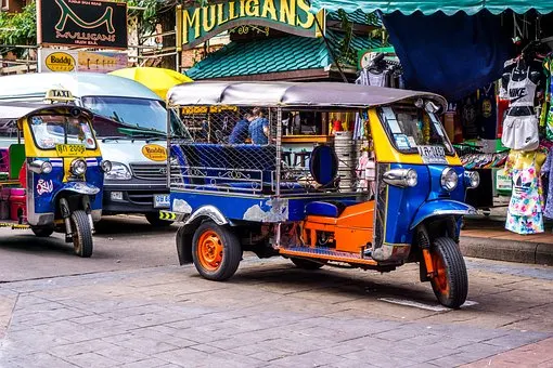タイ旅行の交通費用